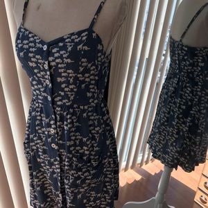 Forever 21 blue dress with elephant print